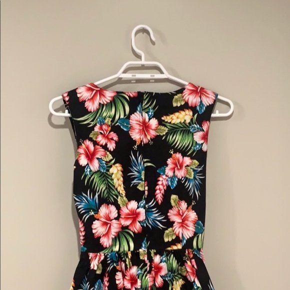 Hell Bunny Hawaiian Peekaboo Rockabilly Dress - Women’s Size Small - Picture 5 of 6